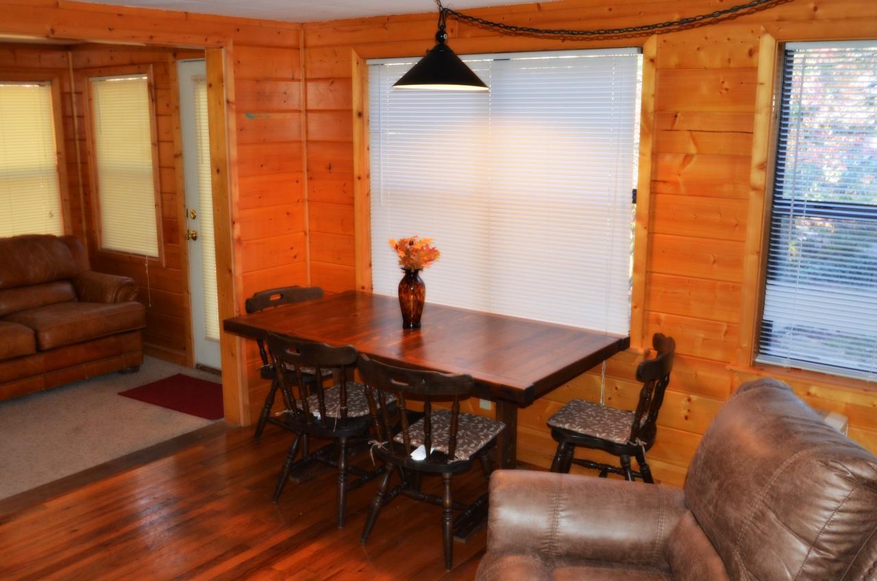 Chalet Village Little Creek Cabinヴィラ エクステリア 写真